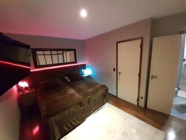 Incrivel E Sala Na Quadra Da De Ipanema Apartment