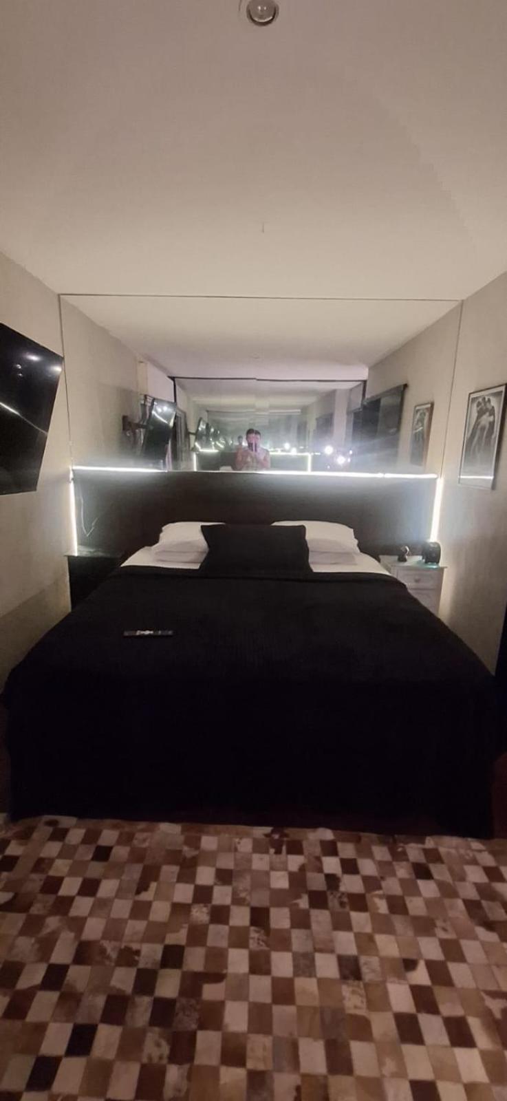 Incrivel E Sala Na Quadra Da De Ipanema Apartamento